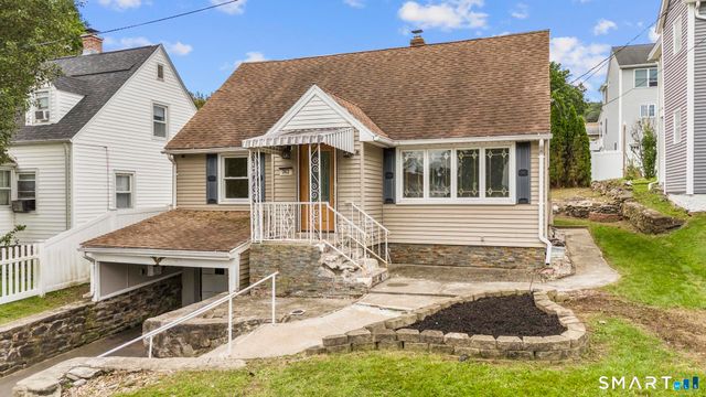 362 East Road, Bristol, CT 06010