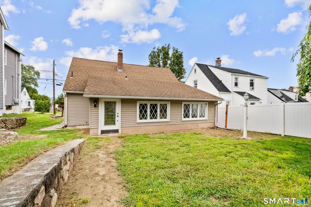 362 East Road, Bristol, CT 06010