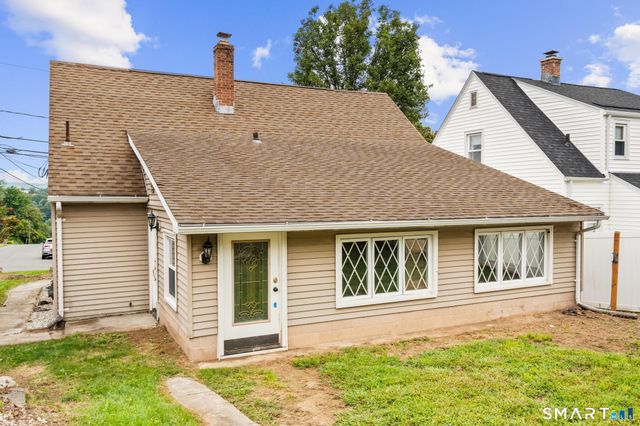 362 East Road, Bristol, CT 06010