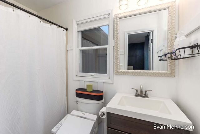 1805 Edgewood Avenue Se, City Of Grand Rapids, MI 49506