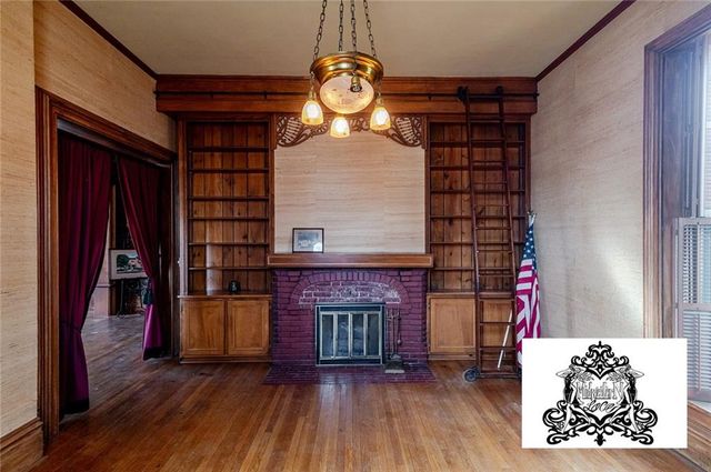 805 N 4 Street, Atchison, KS 66002