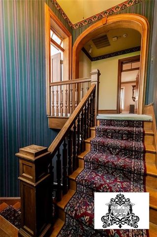 805 N 4 Street, Atchison, KS 66002