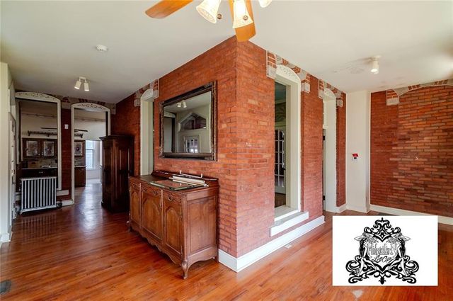 805 N 4 Street, Atchison, KS 66002