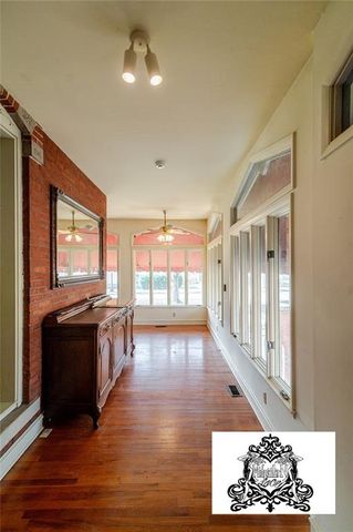 805 N 4 Street, Atchison, KS 66002