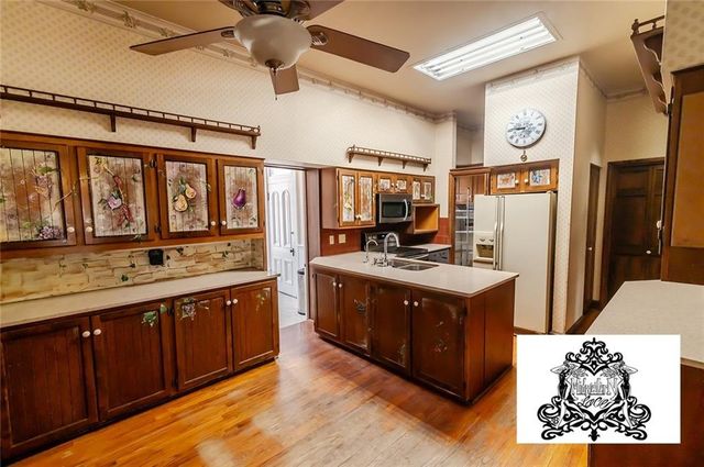 805 N 4 Street, Atchison, KS 66002