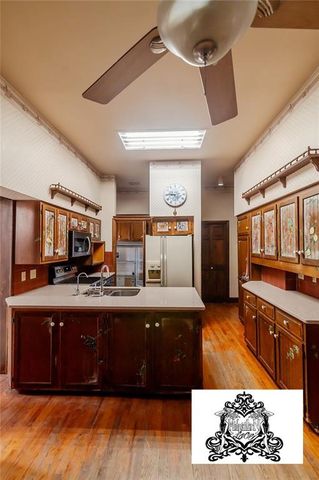 805 N 4 Street, Atchison, KS 66002