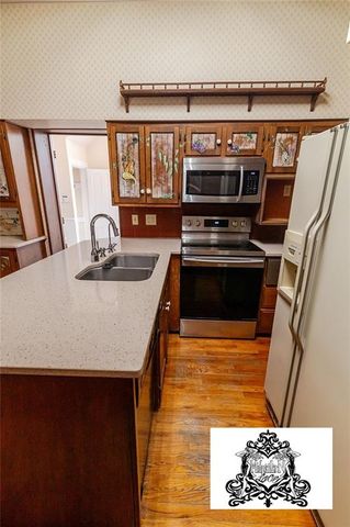 805 N 4 Street, Atchison, KS 66002