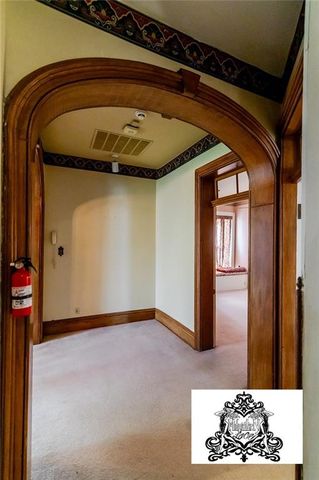 805 N 4 Street, Atchison, KS 66002