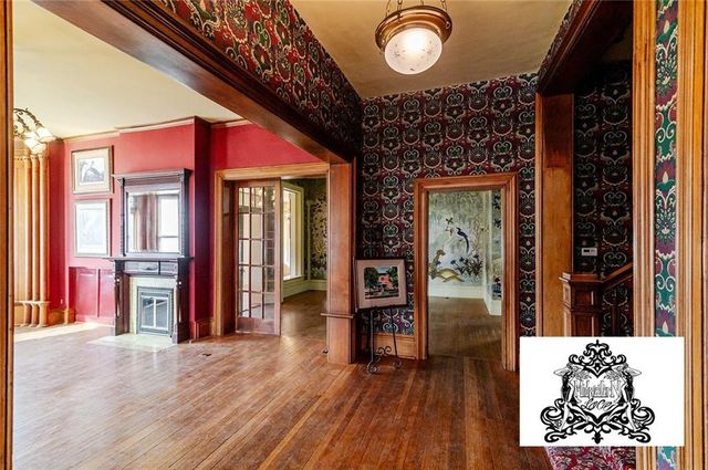 805 N 4 Street, Atchison, KS 66002