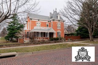 805 N 4 Street, Atchison, KS 66002