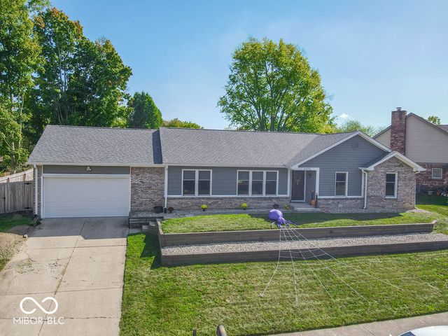 1171 Creekside Lane, Plainfield, IN 46168