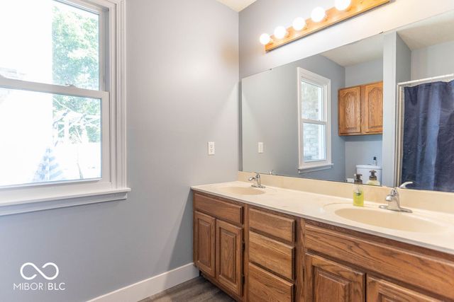 1171 Creekside Lane, Plainfield, IN 46168