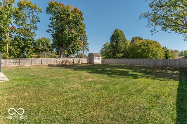 1171 Creekside Lane, Plainfield, IN 46168