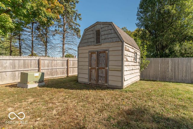 1171 Creekside Lane, Plainfield, IN 46168