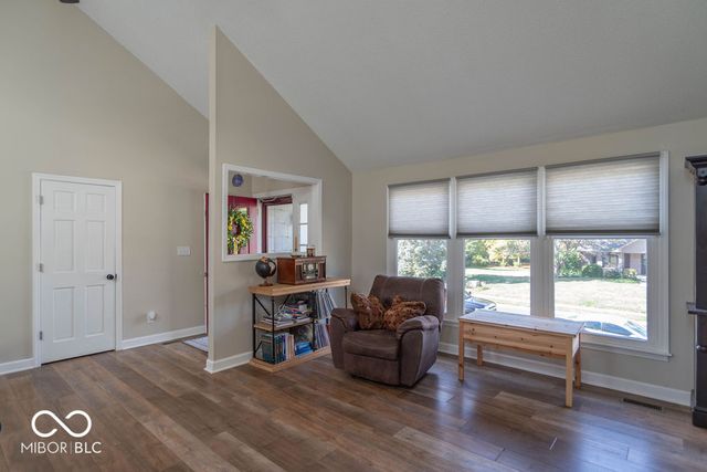 1171 Creekside Lane, Plainfield, IN 46168