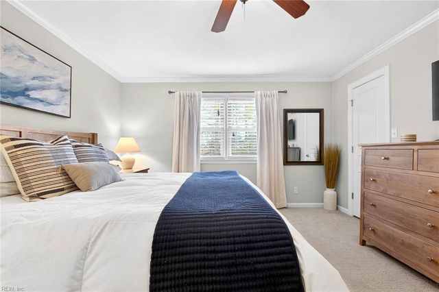 557 Longleaf RD, Virginia Beach, VA 23454