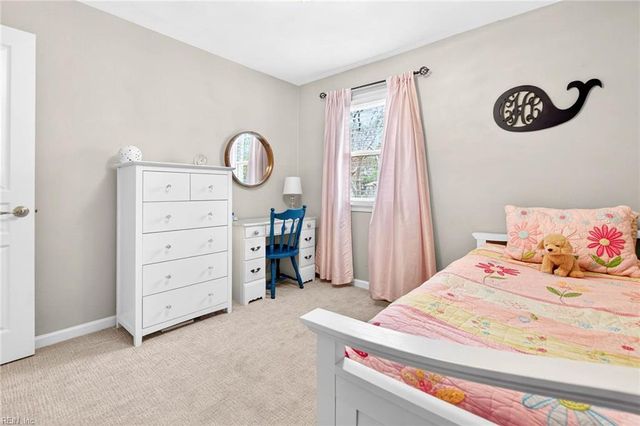 557 Longleaf RD, Virginia Beach, VA 23454