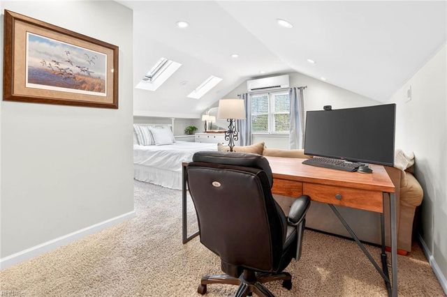 557 Longleaf RD, Virginia Beach, VA 23454