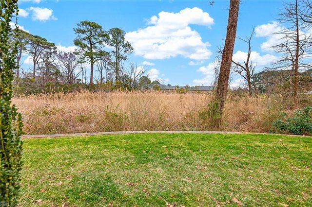 557 Longleaf RD, Virginia Beach, VA 23454