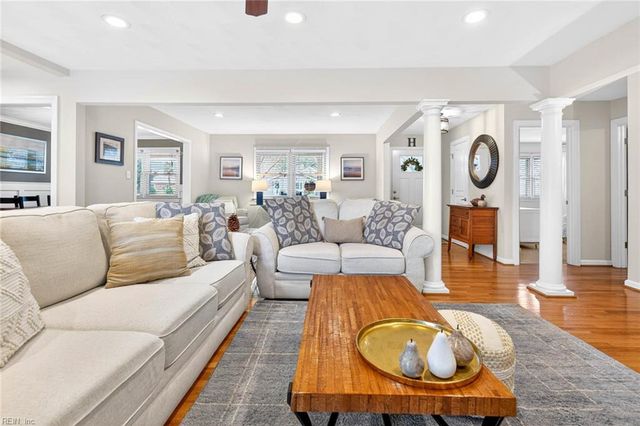 557 Longleaf RD, Virginia Beach, VA 23454