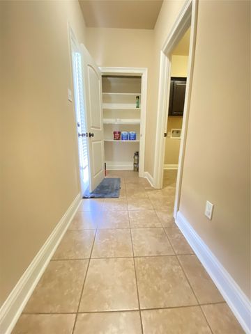 1144 Island Park Boulevard, Shreveport, LA 71105