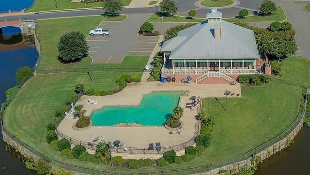 1144 Island Park Boulevard, Shreveport, LA 71105