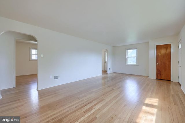 201 FRANCES AVE, Lancaster, PA 17602