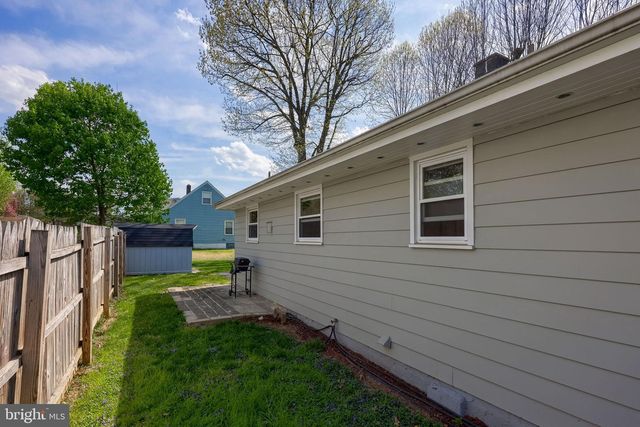 201 FRANCES AVE, Lancaster, PA 17602