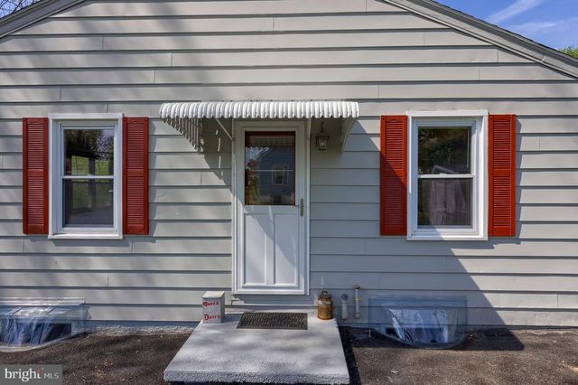 201 FRANCES AVE, Lancaster, PA 17602