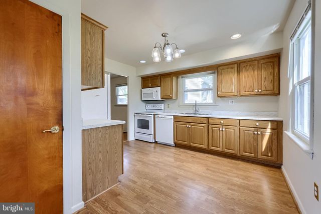 201 FRANCES AVE, Lancaster, PA 17602