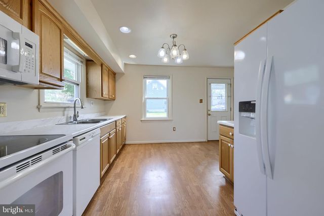 201 FRANCES AVE, Lancaster, PA 17602