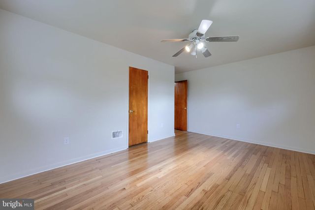 201 FRANCES AVE, Lancaster, PA 17602