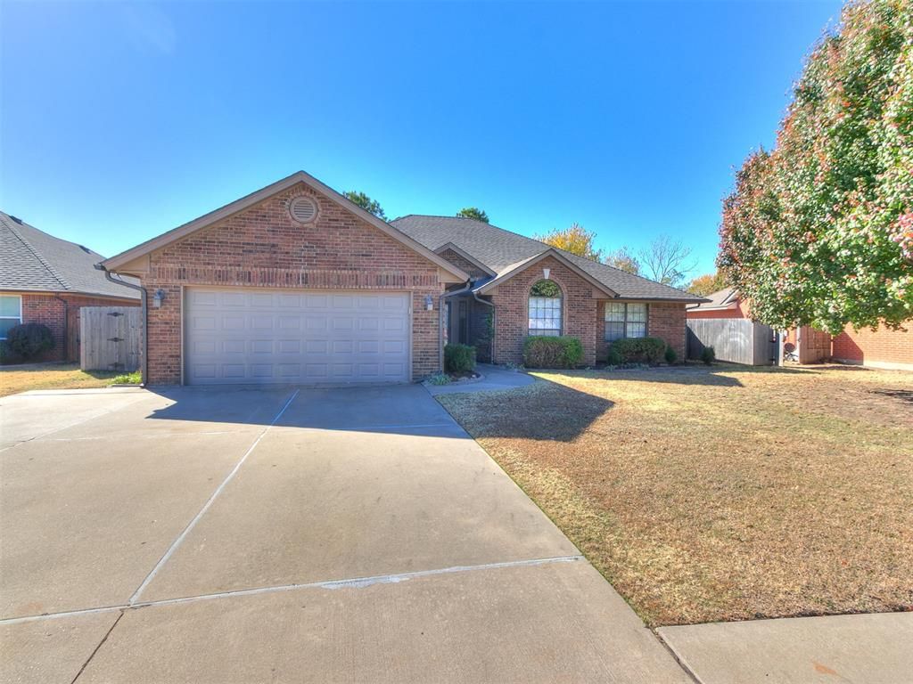3920 Brownwood Lane, Norman, OK 73072