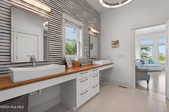 311 Cabbage Inlet Lane, Wilmington, NC 28409