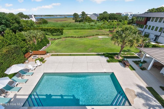 311 Cabbage Inlet Lane, Wilmington, NC 28409