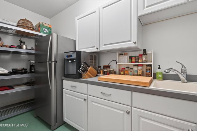 311 Cabbage Inlet Lane, Wilmington, NC 28409