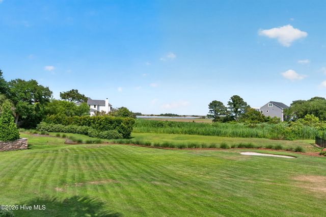 311 Cabbage Inlet Lane, Wilmington, NC 28409