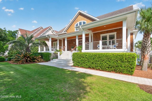311 Cabbage Inlet Lane, Wilmington, NC 28409