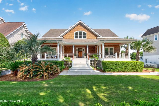 311 Cabbage Inlet Lane, Wilmington, NC 28409