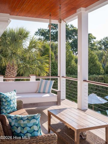 311 Cabbage Inlet Lane, Wilmington, NC 28409