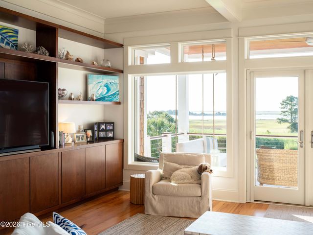 311 Cabbage Inlet Lane, Wilmington, NC 28409