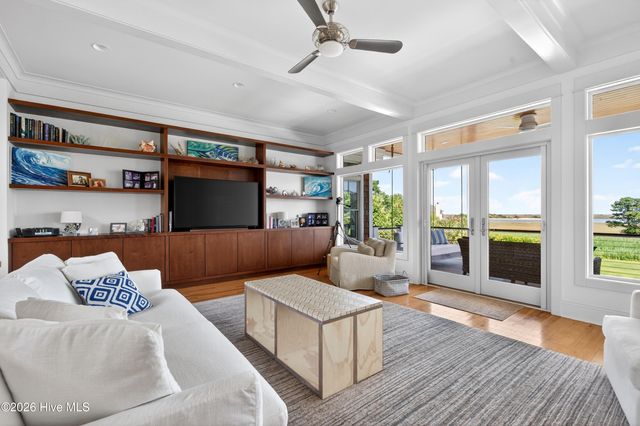 311 Cabbage Inlet Lane, Wilmington, NC 28409