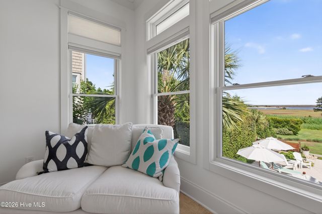 311 Cabbage Inlet Lane, Wilmington, NC 28409