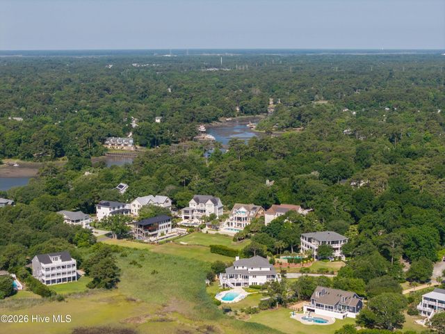 311 Cabbage Inlet Lane, Wilmington, NC 28409