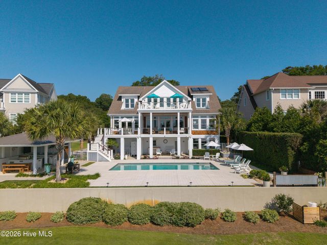 311 Cabbage Inlet Lane, Wilmington, NC 28409