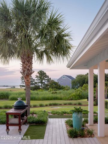 311 Cabbage Inlet Lane, Wilmington, NC 28409