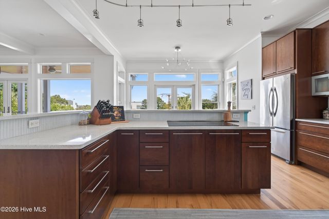 311 Cabbage Inlet Lane, Wilmington, NC 28409
