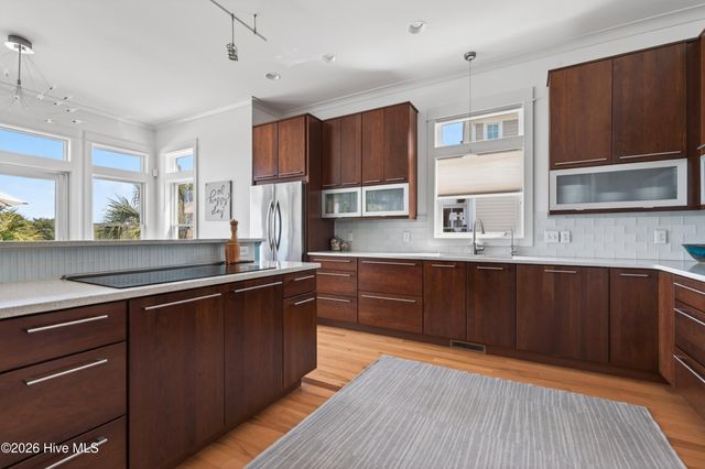 311 Cabbage Inlet Lane, Wilmington, NC 28409