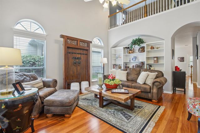 8713 Blackvireo DR, Austin, TX 78729