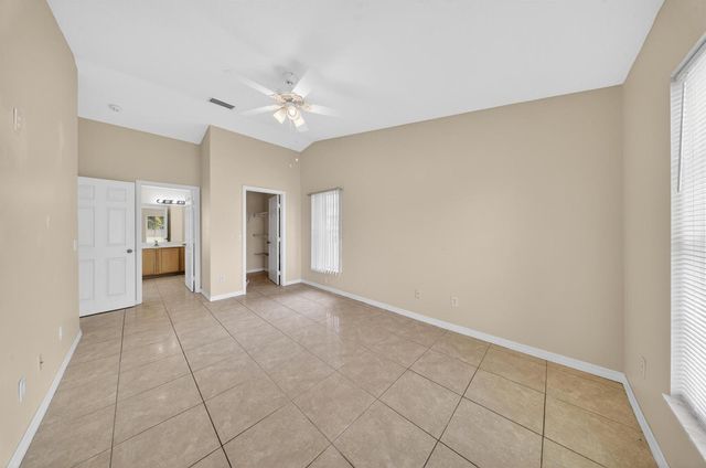 1044 SW Payne Avenue, Port St. Lucie, FL 34953